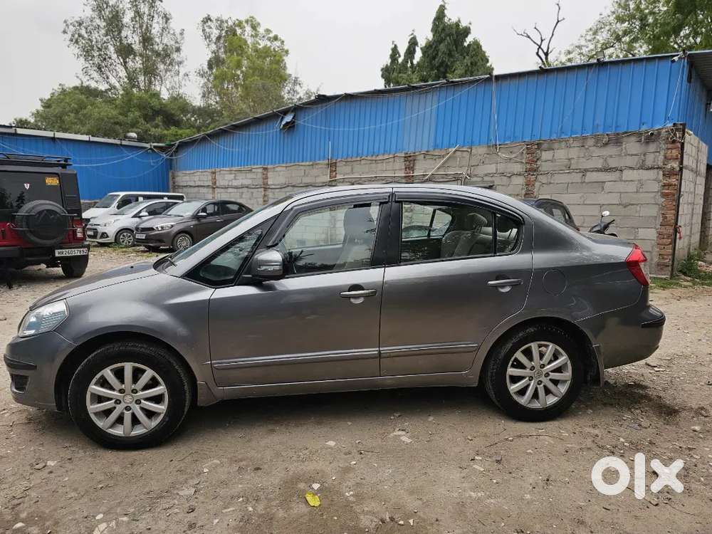 Maruti Suzuki Sx4 Zxi 2014 Petrol