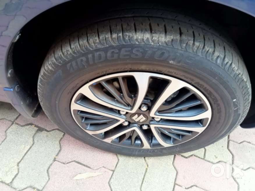 Maruti Suzuki Ertiga Zxi Shvs, 2022, Petrol