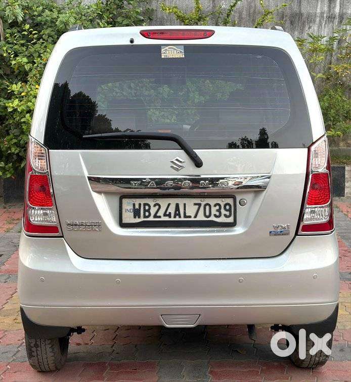 Maruti Suzuki Wagon R Vxi Amt1.2, 2017, Petrol
