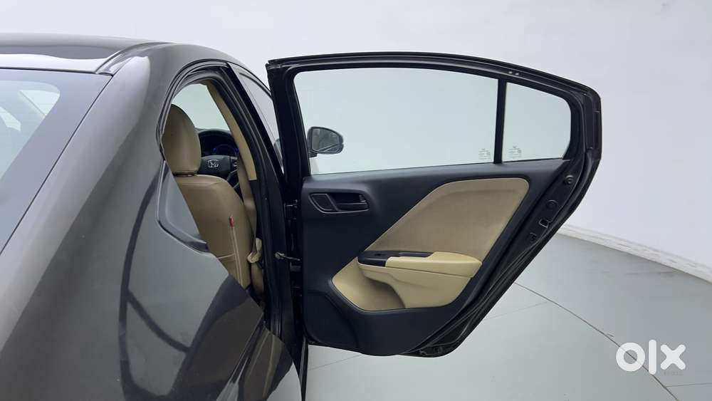 Honda City I-vtec Cvt Zx, 2016, Petrol