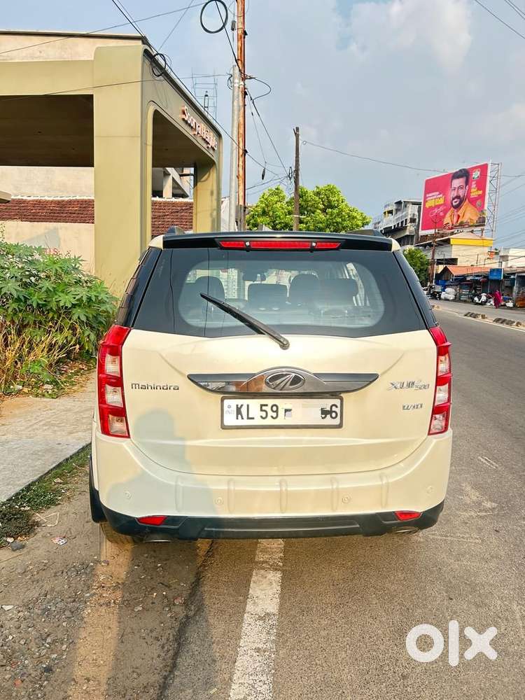 Mahindra Xuv500 2.2 W10, 2016, Diesel