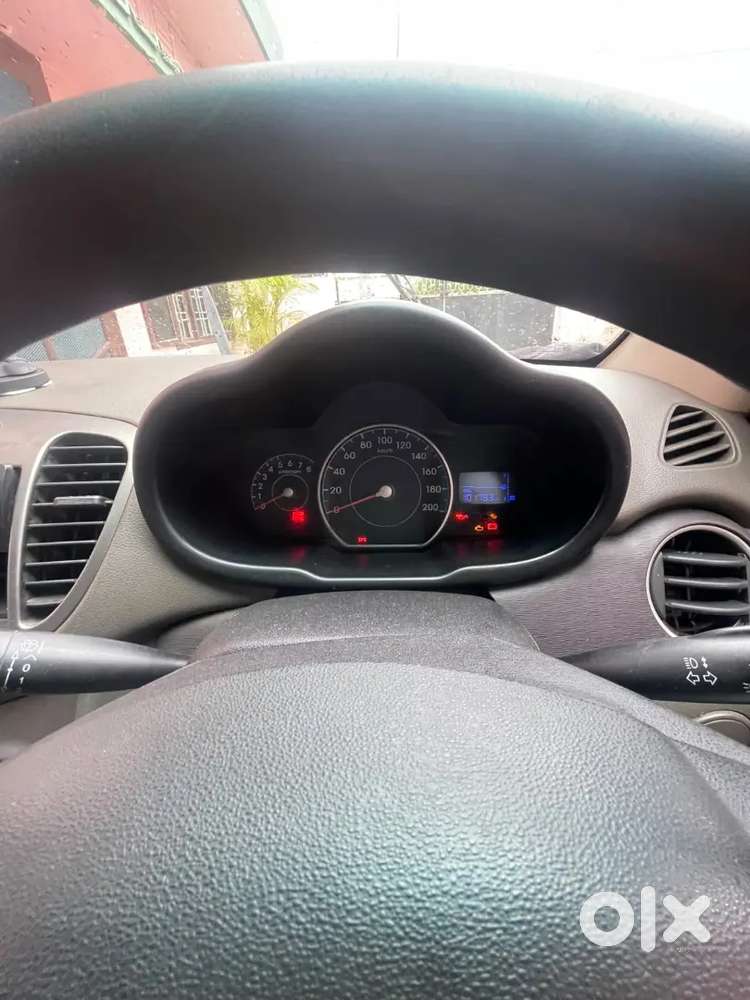 Hyundai I10  Megna Petrol + Cng