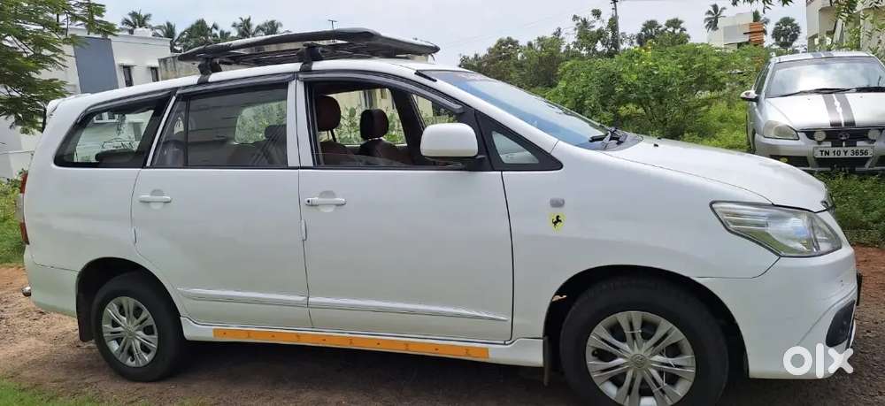 Toyota Innova 2014 Diesel Well Maintained