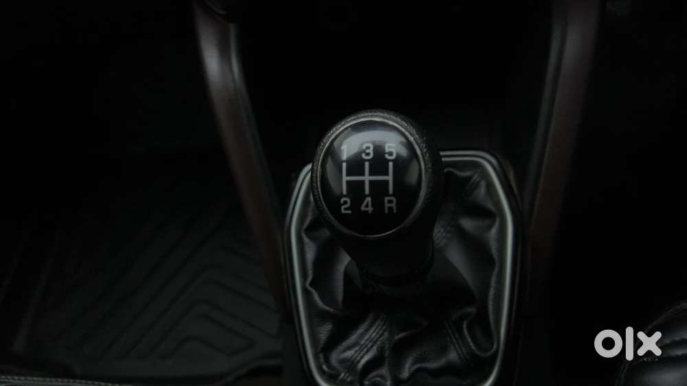 Maruti Suzuki Grand Vitara 1.5 Zeta Cng, 2024, Cng & Hybrids