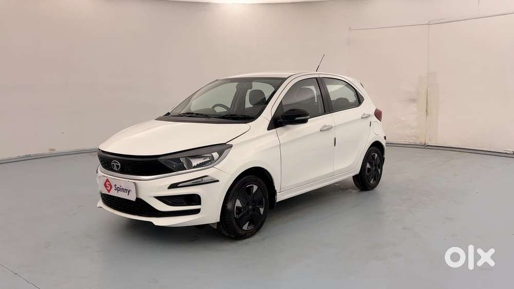 Tata Tiago 1.2 Revotron Xt Option, 2025, Petrol