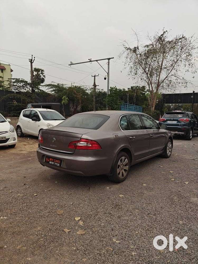 Skoda Superb Sportline 2.0 Tdi At, 2012, Diesel