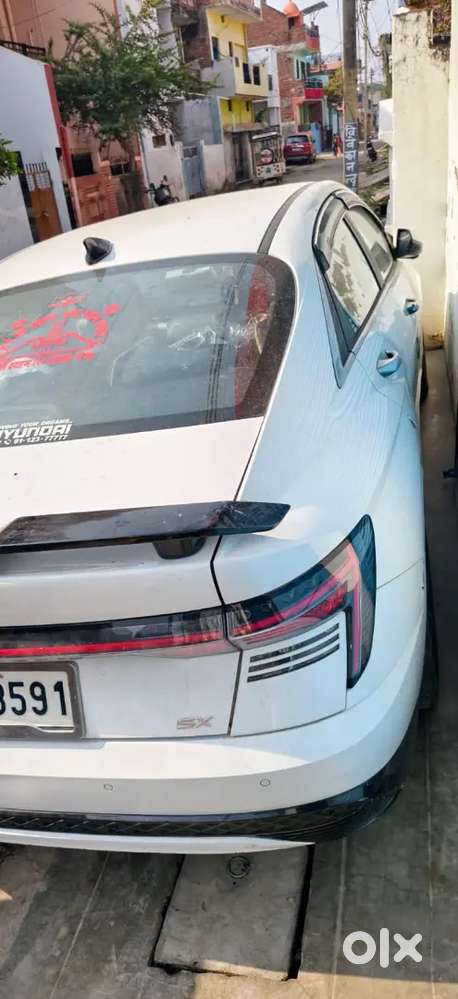 Hyundai Verna Sx Petrol Manual 2025 Fixed Rate Bit Negotiable