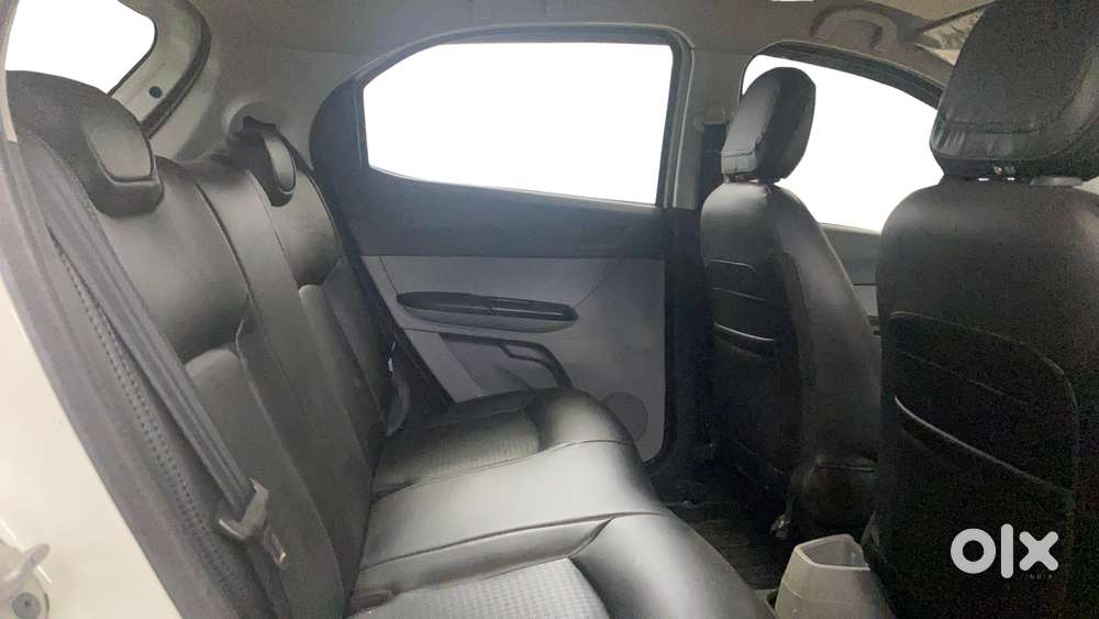 Tata Tiago 1.2 Revotron Xt, 2021, Petrol