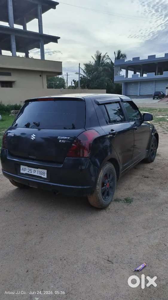 Maruti Swift Zxi