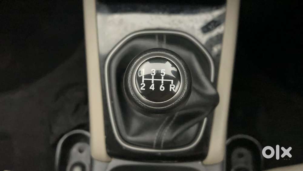 Honda Elevate V Mt, 2024, Petrol