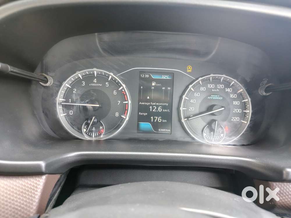 Maruti Suzuki Brezza Zxi Plus Smart Hybrid, 2022, Petrol