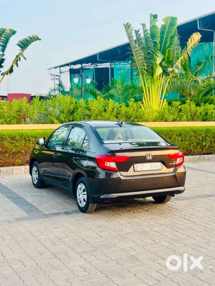 Honda Amaze 1.2 V I-vtec Mt, 2019, Petrol