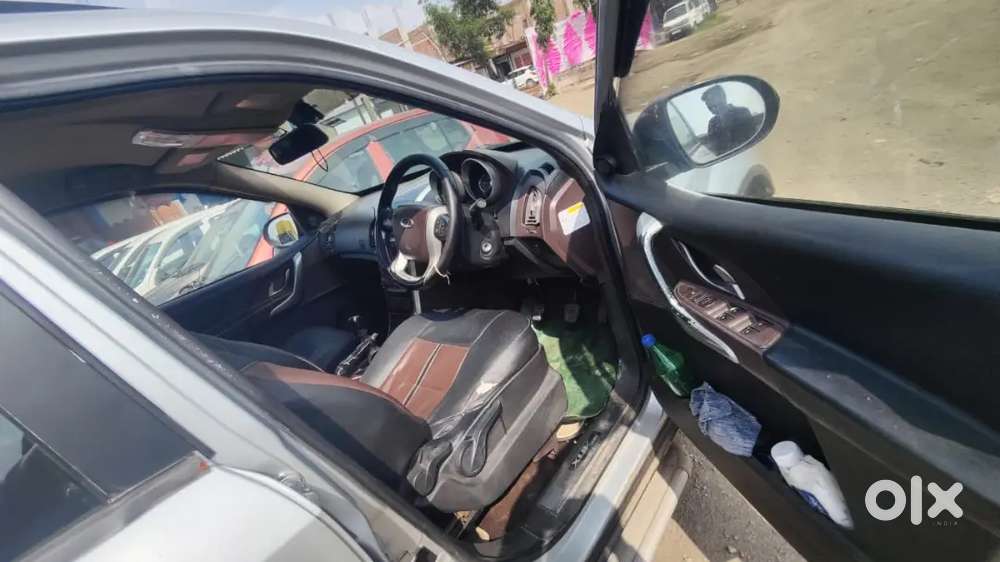 Mahindra Xuv500 W8 2012 Diesel  Running Condition  Urgent Sale