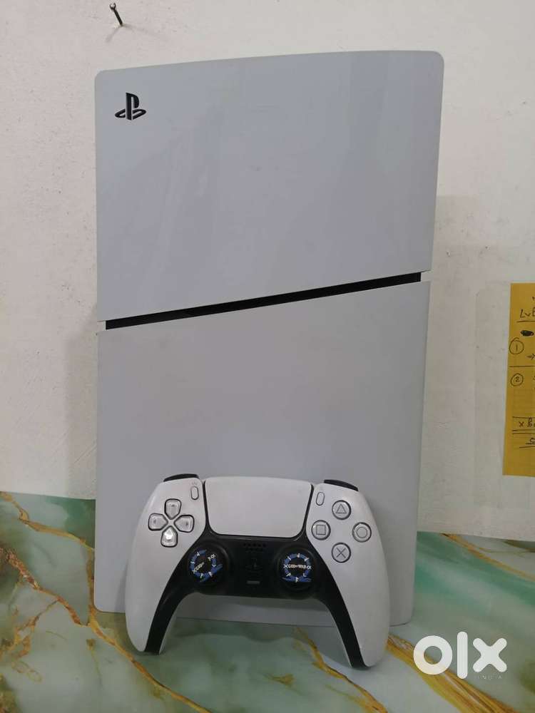 Sony PS5 PS5 Slim Digital Edition 825 gb in excellent condition