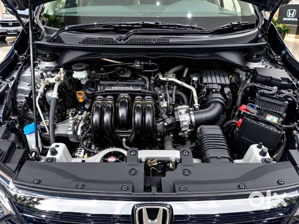 Honda Elevate V Mt, 2023, Petrol