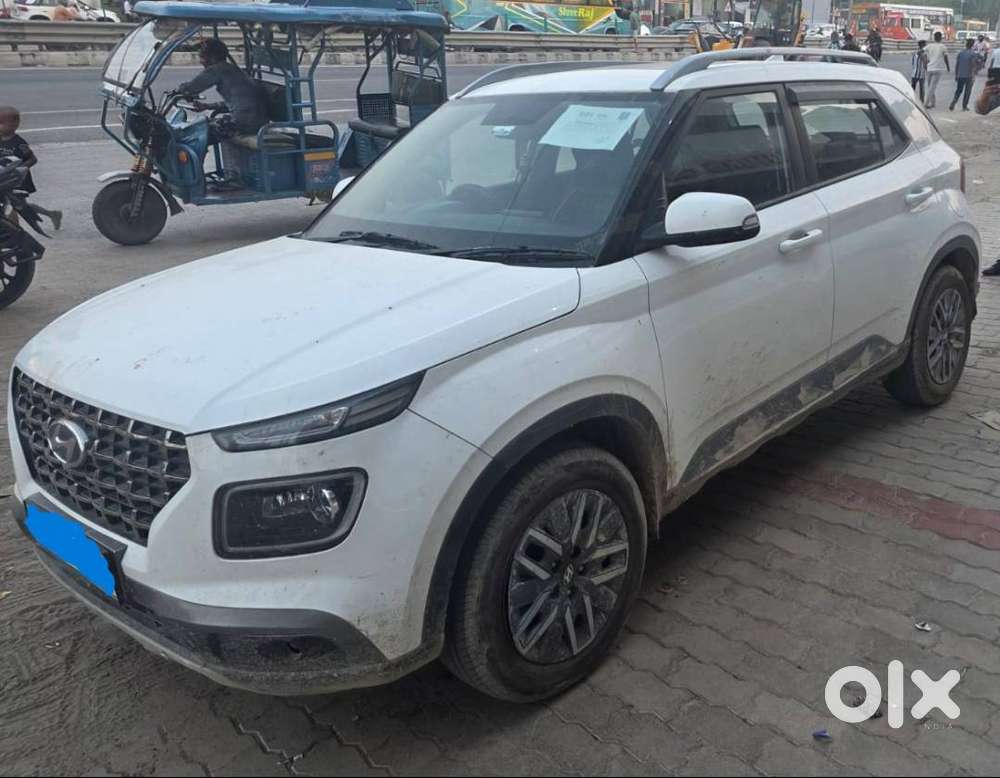 Hyundai Venue_diesel_2021_85000kms