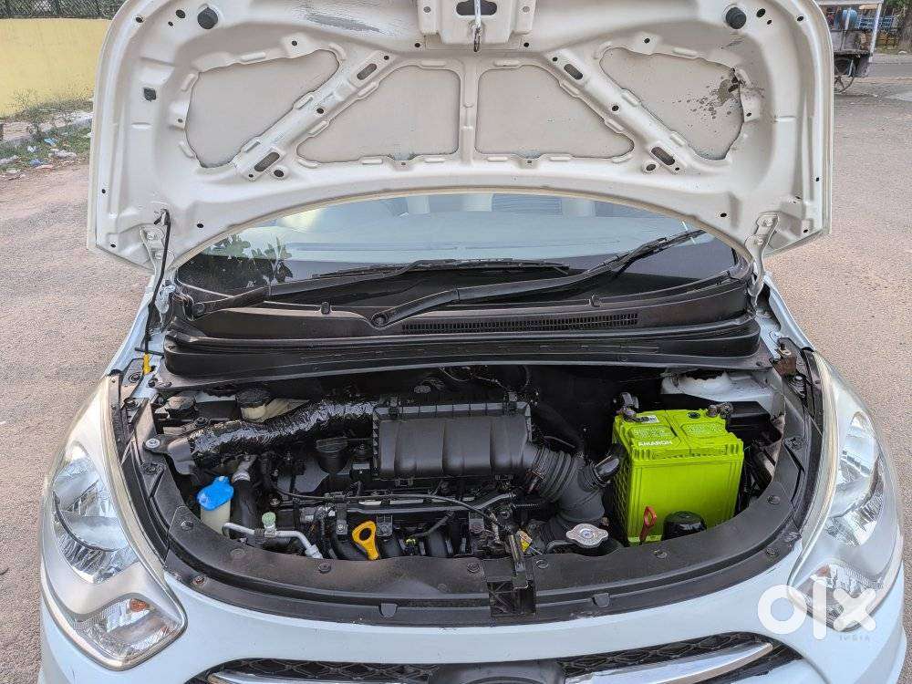 Hyundai I10 Sportz At, 2011, Petrol