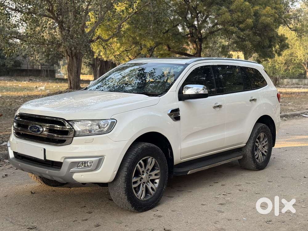 Ford Endeavour 3.2 Titanium At 4x4, 2016, Diesel