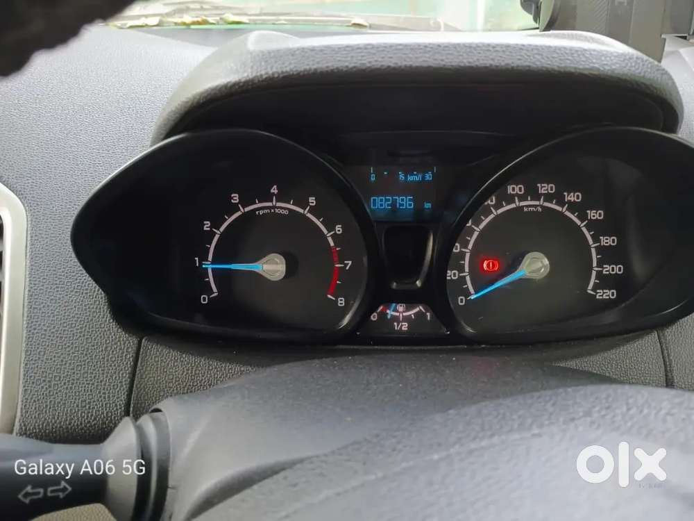 Ford Ecosport 2015 Petrol 82000 Km Driven