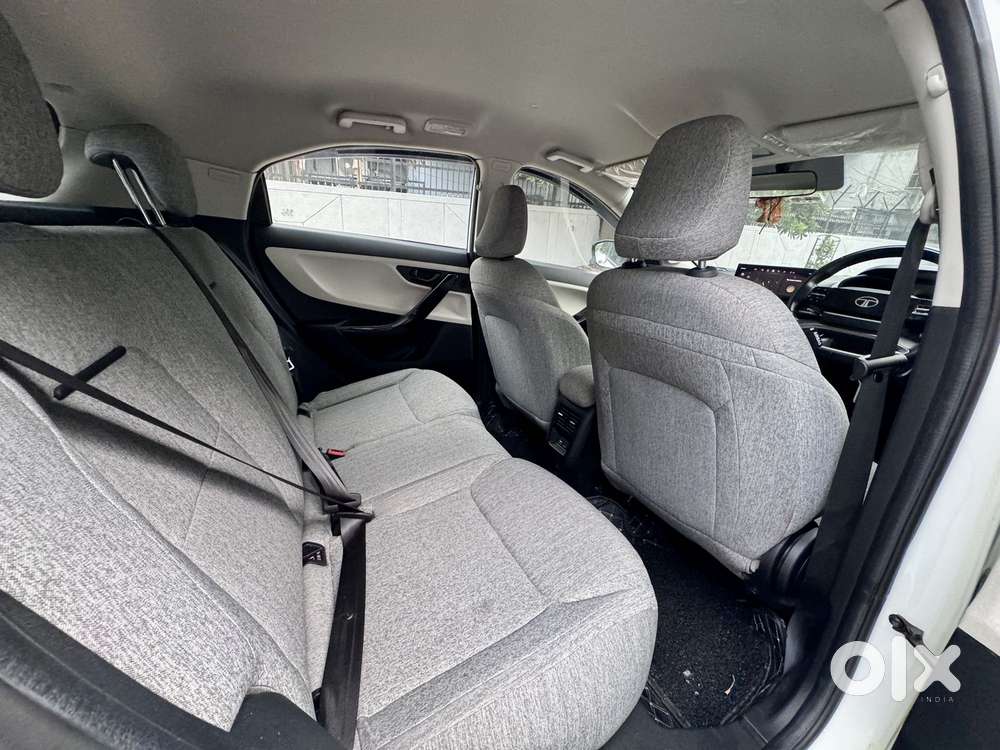 Tata Curvv Accomplished S 1.2 Revotron Petrol 7dca, 2025, Petrol