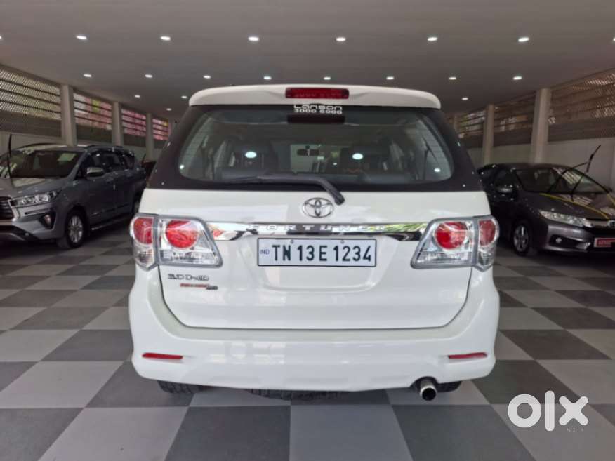 Toyota Fortuner 3.0 4x4 Manual, 2015, Diesel