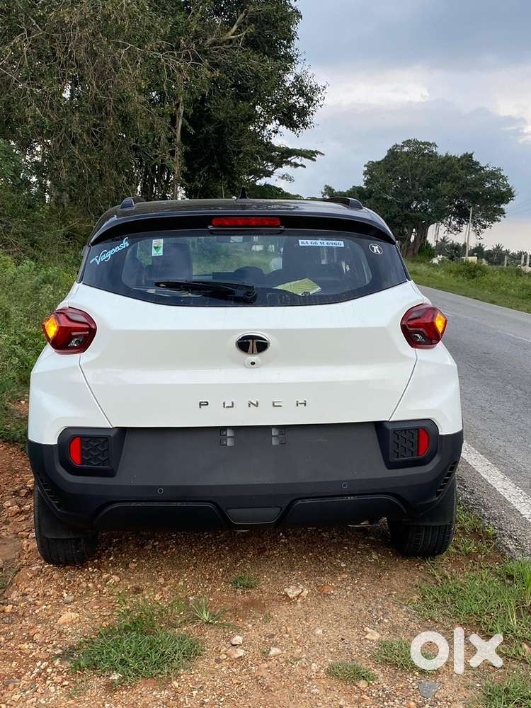 Tata Punch Petrol 2024