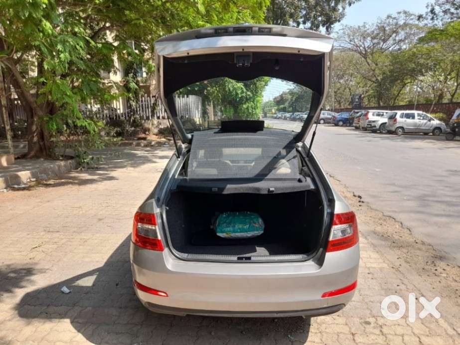 Skoda Octavia 1.8 Tsi Style Plus At, 2016, Petrol