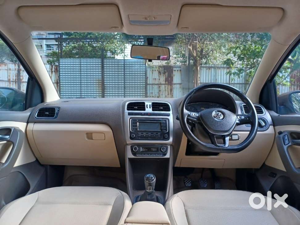 Volkswagen Vento 1.6 Highline, 2015, Petrol