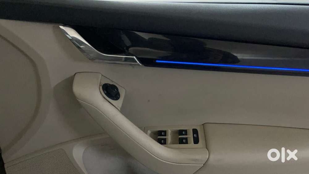 Skoda Octavia 1.8 Tsi At L K, 2019, Petrol