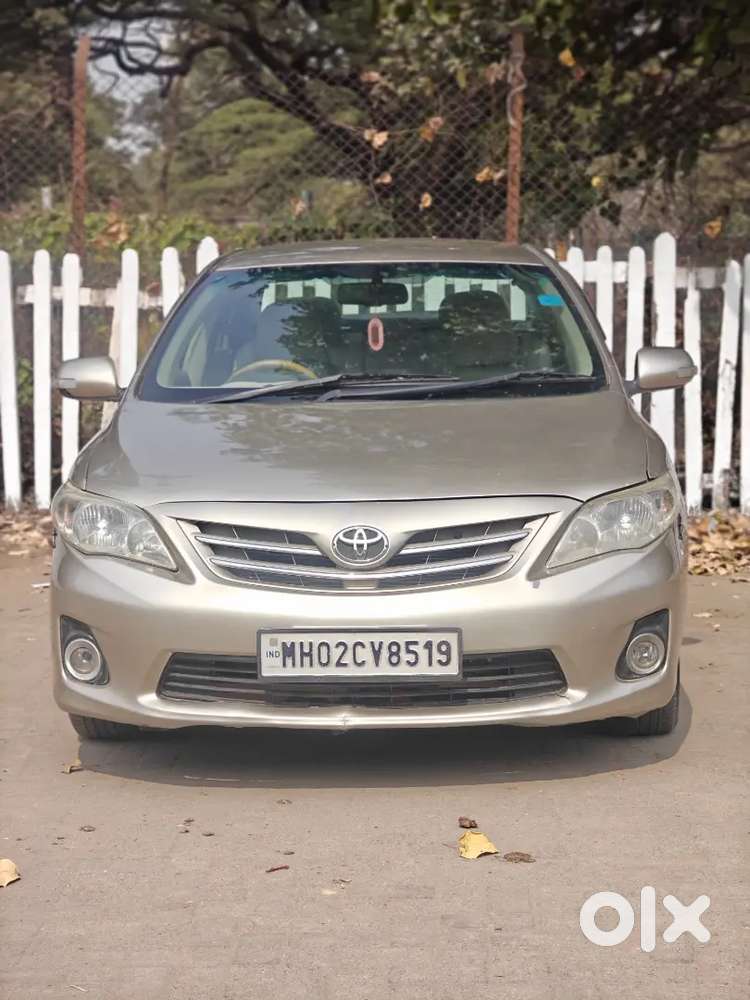 Toyota Corolla Altis 2011 Cng & Hybrids Push Button Start