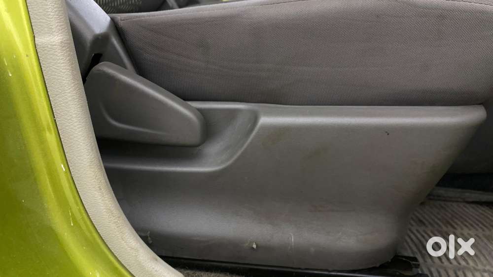Datsun Redigo T Option, 2016, Petrol