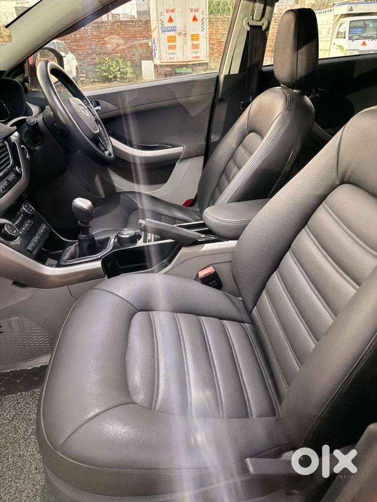 Tata Nexon 1.5 Revotorq Xz Plus, 2019, Cng & Hybrids