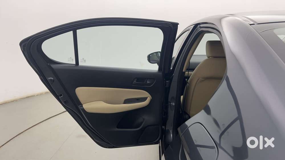 Honda City I-vtec V, 2023, Petrol