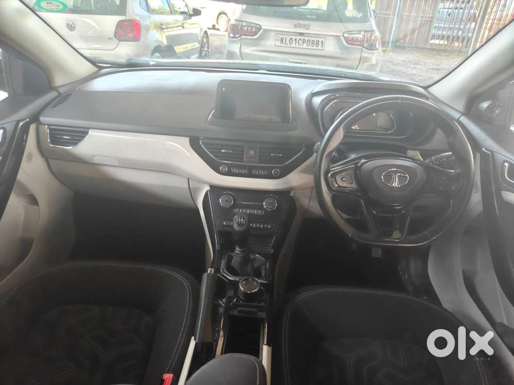 Tata Nexon 1.2 Revotron Xz Plus (s), 2020, Petrol