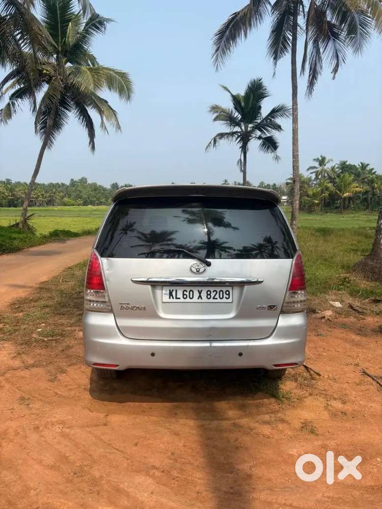 Toyota Innova 2011 Diesel