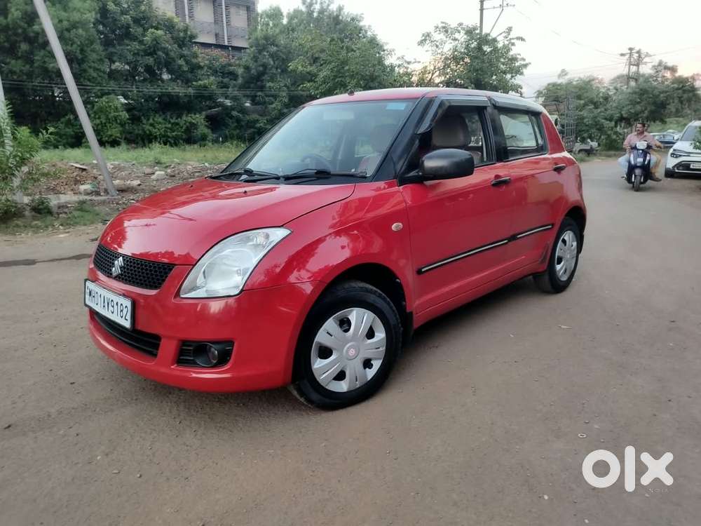 Maruti Suzuki Swift Vxi, 2011, Petrol