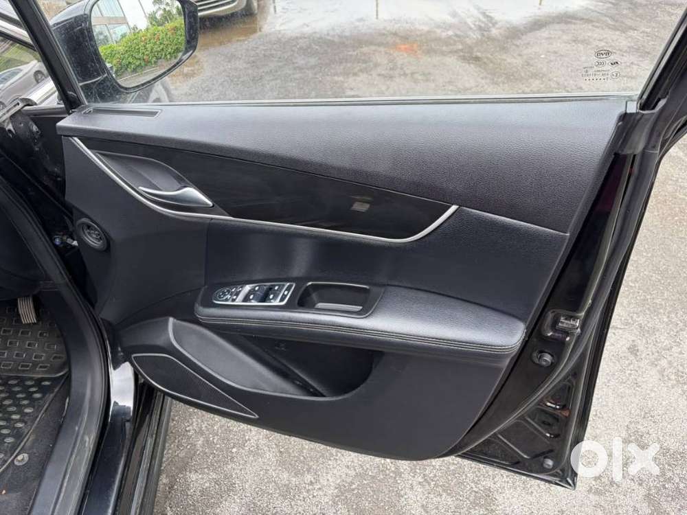 Byd E6 Electric, 2024, Electric