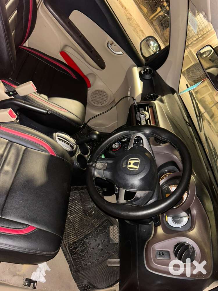 Honda Brio Petrol 2012