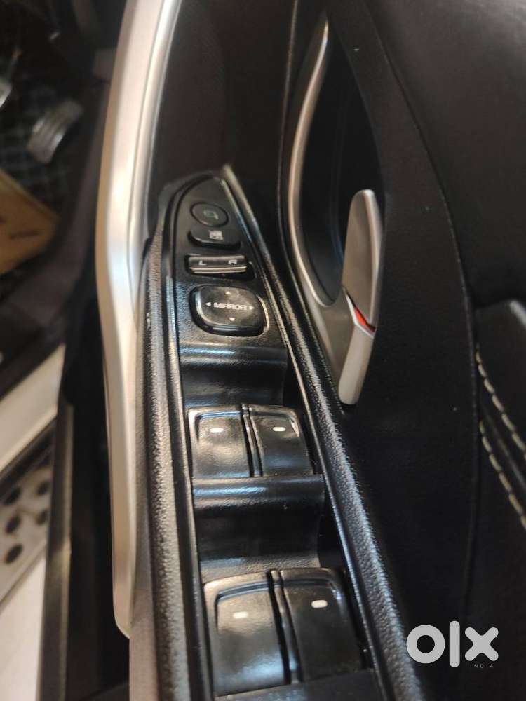 Mahindra Xuv500 W11, 2019, Diesel
