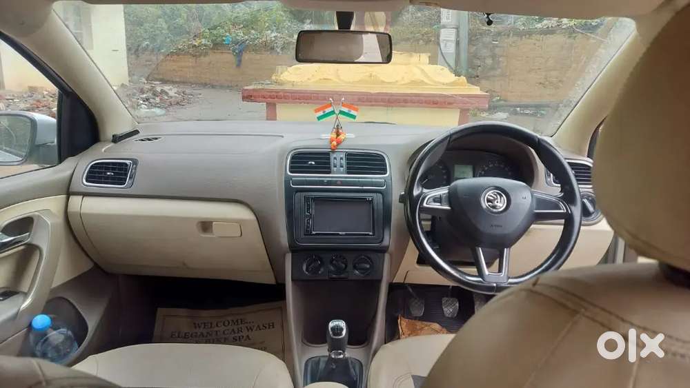 Skoda Rapid Elegance 2014 Diesel Manual