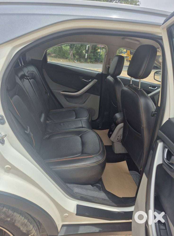 Tata Nexon 1.2 Revotron Xz Plus Dual Tone, 2019, Petrol