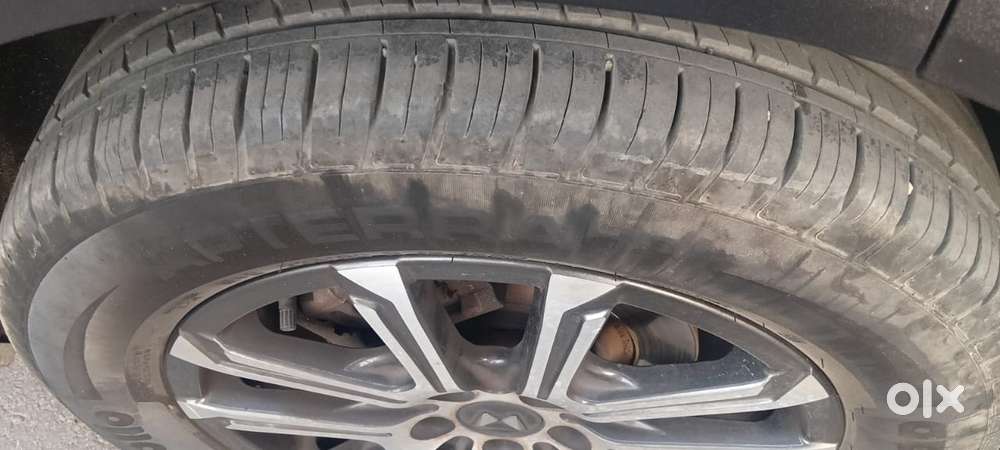Mahindra Xuv700 2.2 Ax 7 Diesel Mt Luxury Pack Str, 2024, Diesel