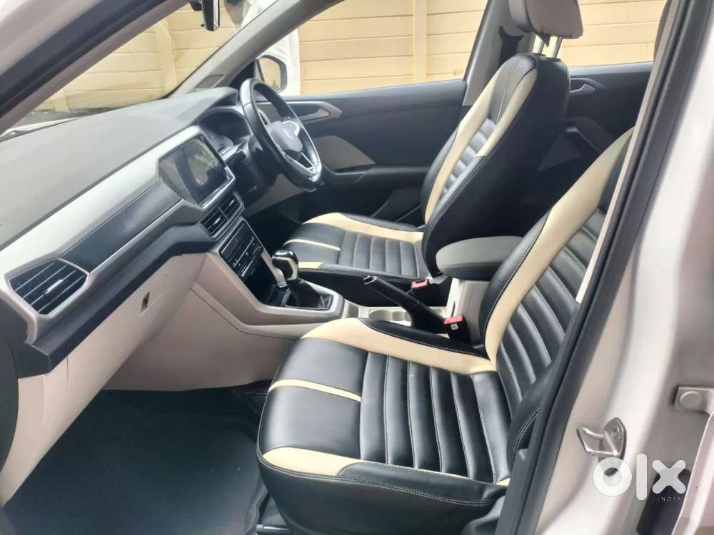 Volkswagen Taigun 1.0 Tsi Highline At, 2022, Petrol