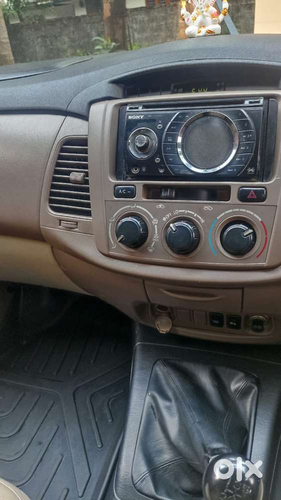 Toyota Innova [2013-2016] 2.5 G4 7 Str, 2015, Diesel