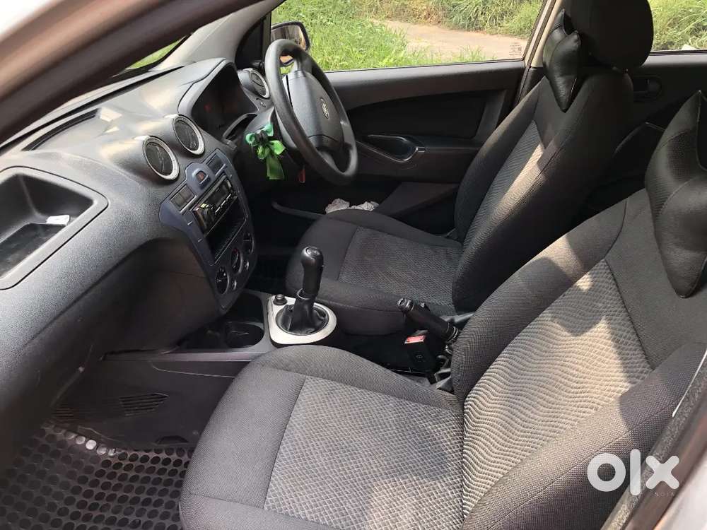 Ford Figo Diesel Titanium 2013
