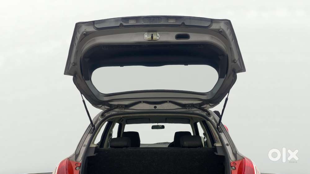 Maruti Suzuki Swift 2011-2014 Vxi, 2013, Petrol