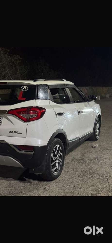 Mahindra Xuv300 Diesel Well Maintained