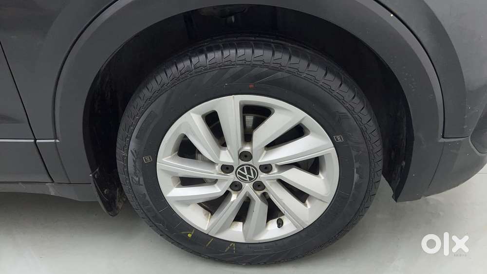 Volkswagen Taigun 1.0 Tsi Highline At, 2021, Petrol