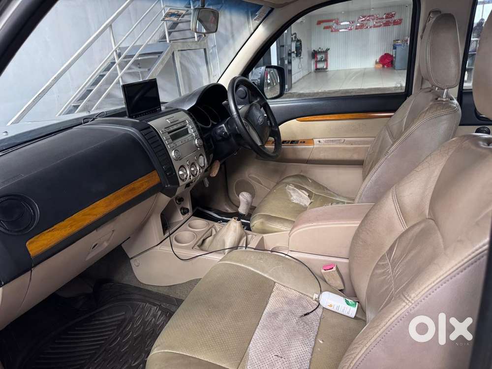 Ford Endeavour Diesel 2012