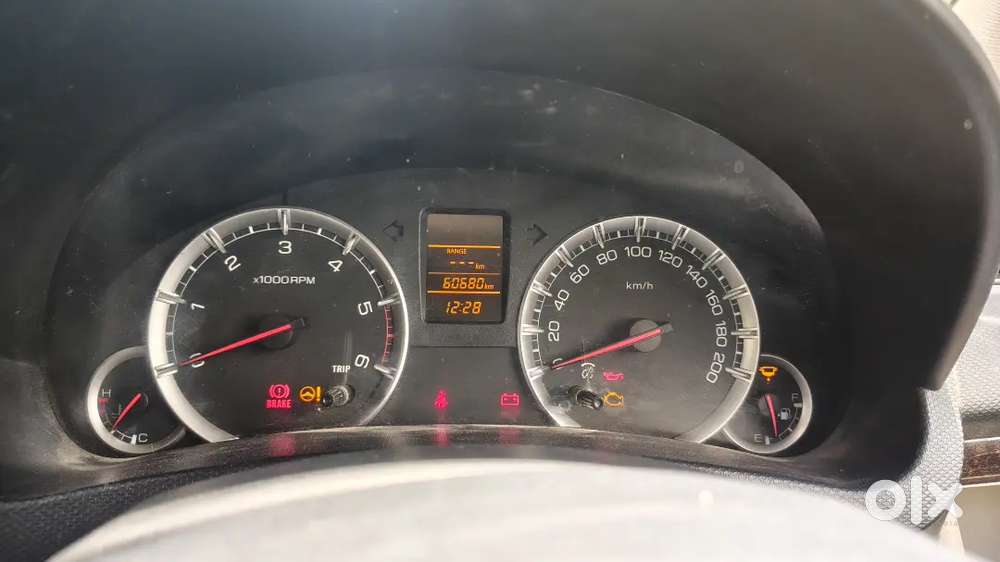 Maruti Suzuki Swift Dzire 2014